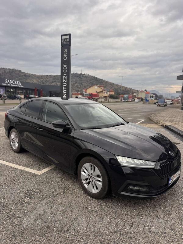 Škoda - Octavia - 2.0 TDI Selection 115 ks DSG