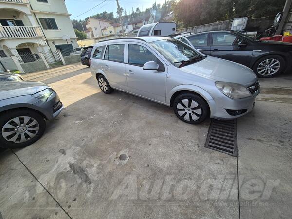 Opel - Astra - CDTI