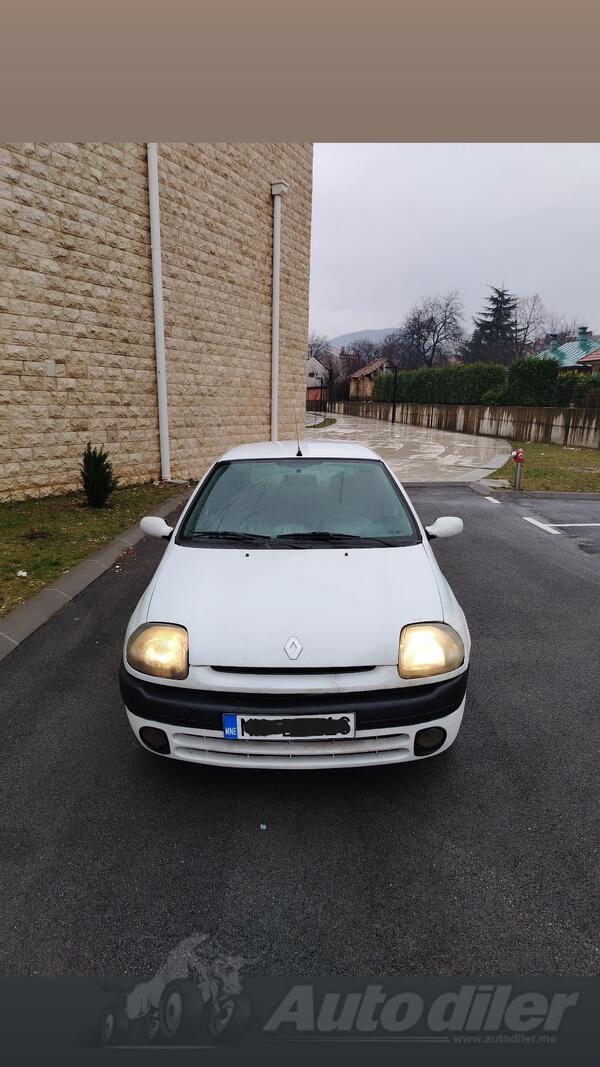 Renault - Clio - 1.9 DTI