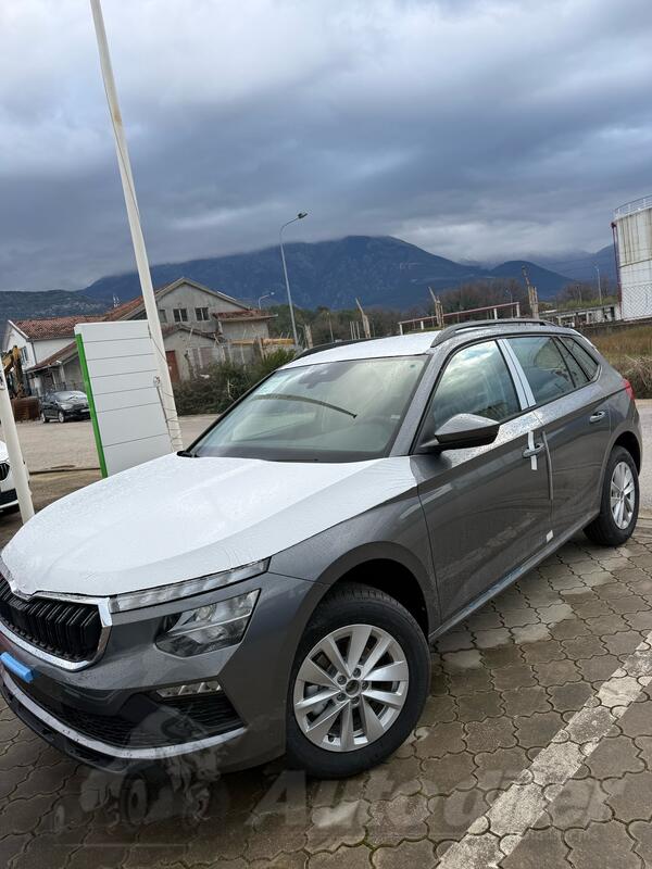 Škoda - Kamiq - KAMIQ 1.0 TSI ESSENCE PLUS 115 KS DSG
