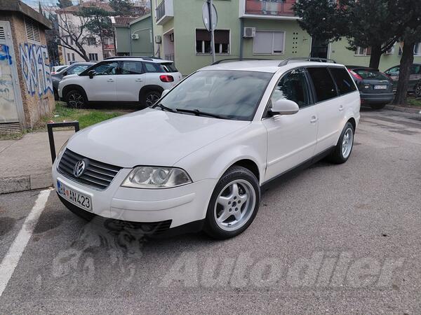 Volkswagen - Passat