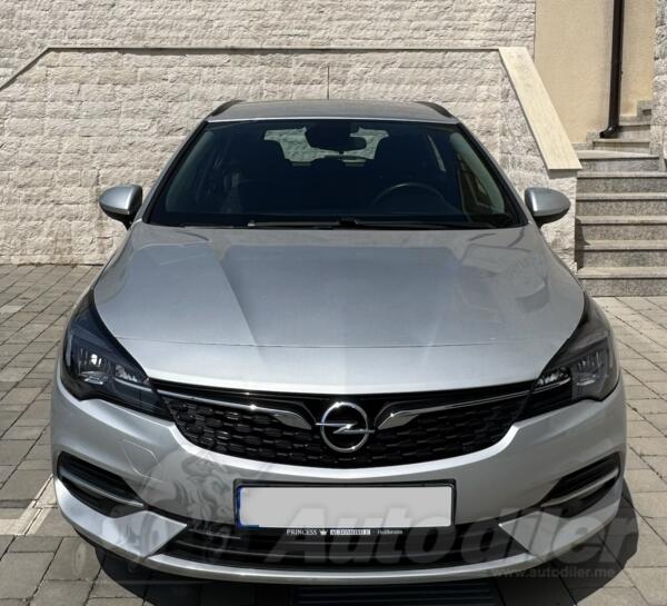 Opel - Astra - 1.5 D Aut. Edition