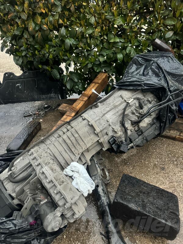 Getriebe za Automobile - Volkswagen - Touareg    - 2008