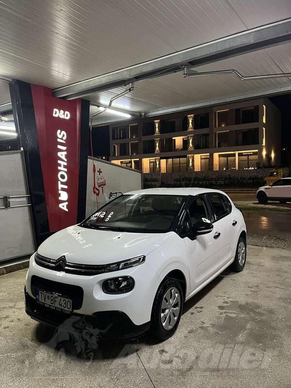 Citroen - C3 - 1.2 benzin