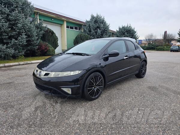 Honda - Civic - 2.2 103kw