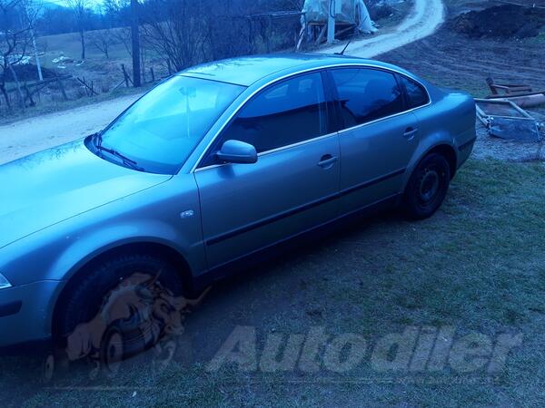 Volkswagen - Passat - 1.9
