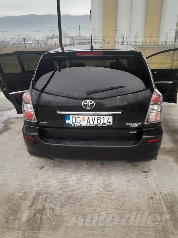 Toyota - Corolla Verso - 2.2.2dizel2007god