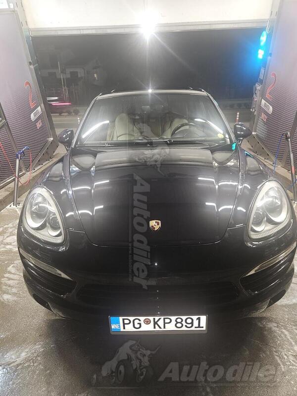 Porsche - Cayenne - 3000 cm 3  tdi
