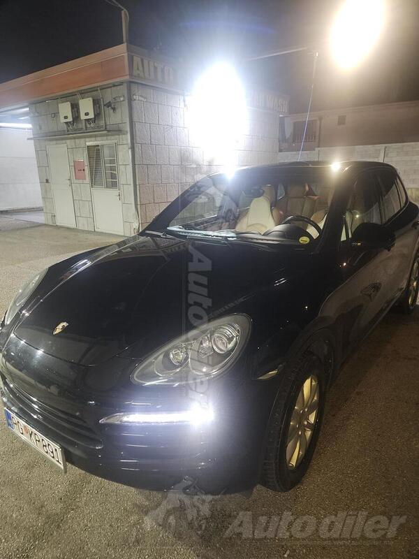 Porsche - Cayenne - 3000 cm 3 tdi