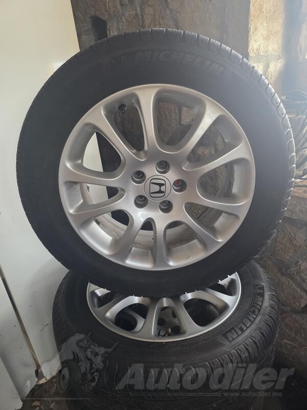 Fabričke felne i honda gume