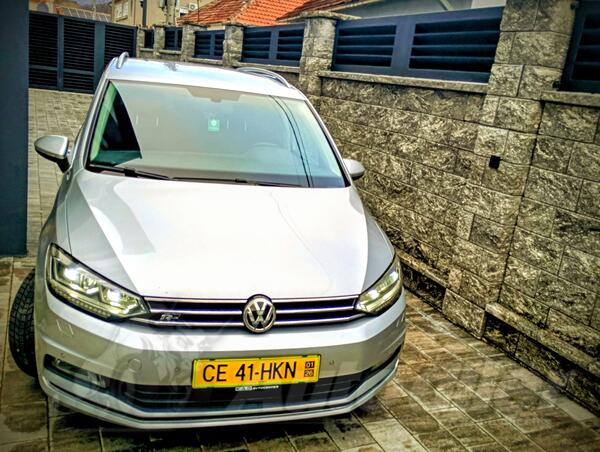Volkswagen - Touran