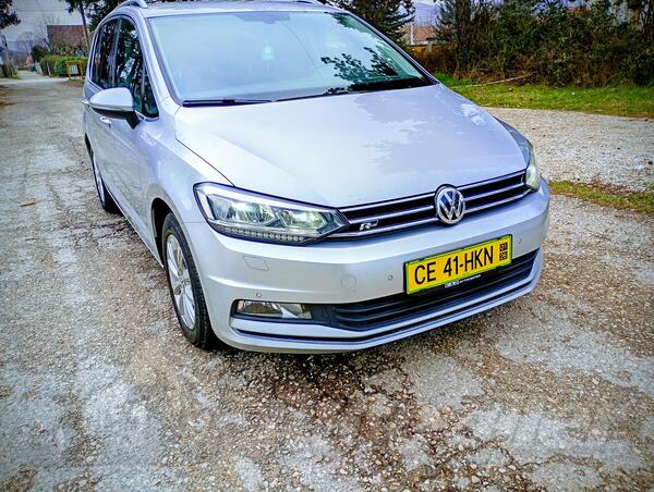 Volkswagen - Touran