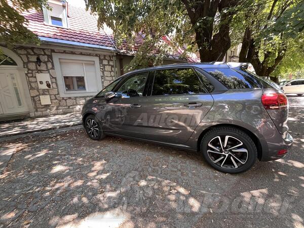 Citroen - SpaceTourer - 2020 Citroen C4 Space Tourer 1.2 Puretech Benzin