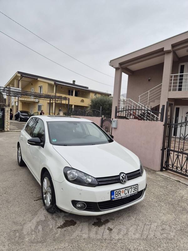 Volkswagen - Golf 6 - 1.6 TDI STYLE