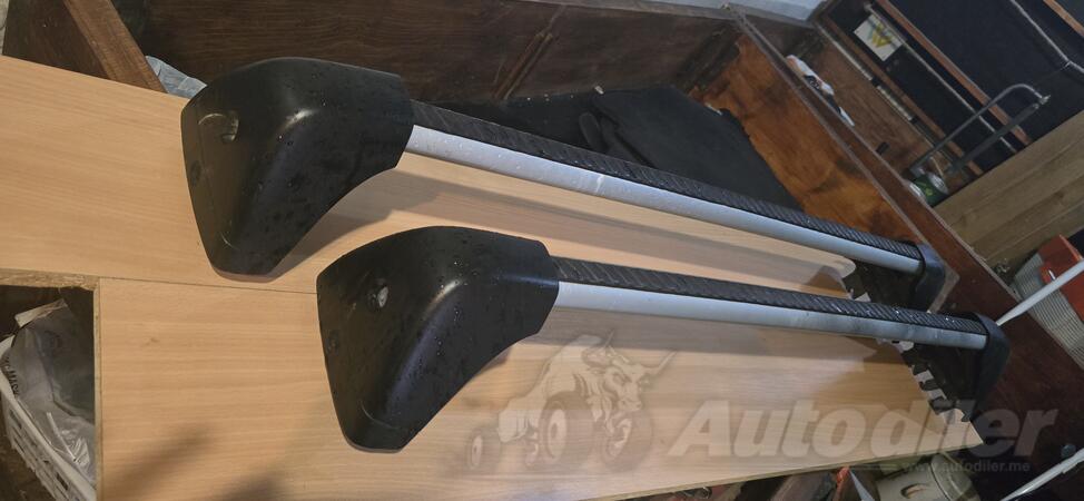 Dachträger und Dachboxen