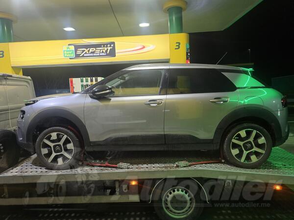 U djelovima Citroen - C4 Cactus 1.2 puretech