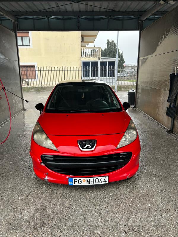 Peugeot - 207 - 1.4 HDI