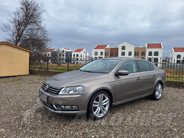 Volkswagen - Passat - 2.0tdi 125kw DSG 4 Motion