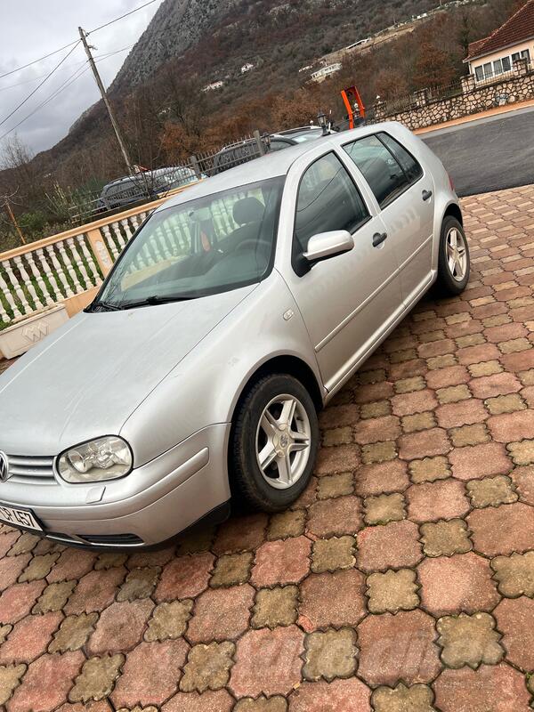 Volkswagen - Golf 4 - 1.9tdi