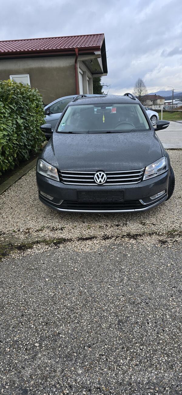 Volkswagen - Passat - 2.0