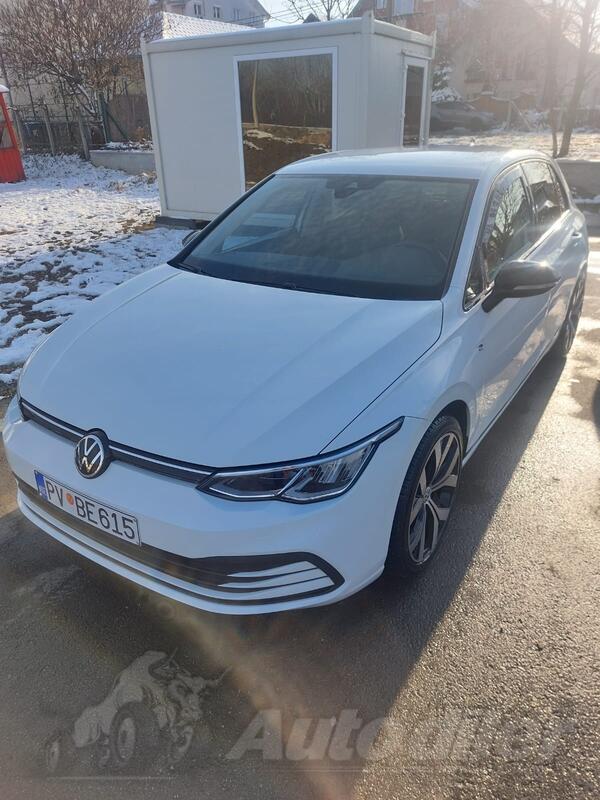 Volkswagen - Golf 8 - 2.0