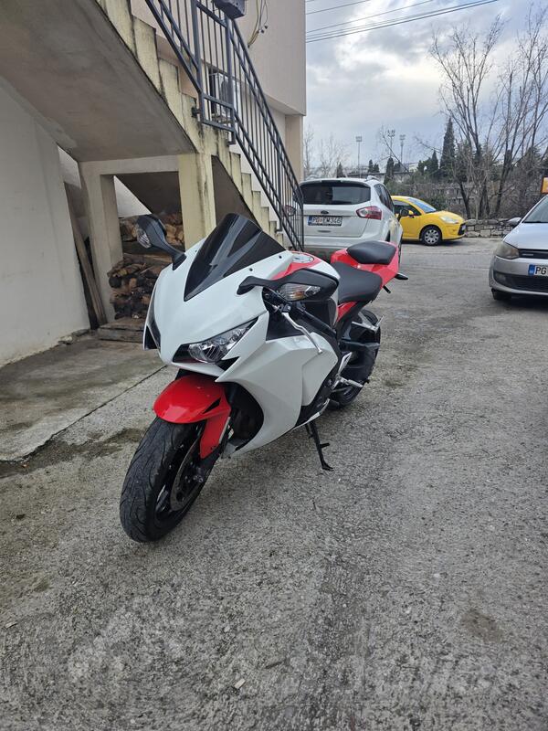 Honda - CBR1000RR