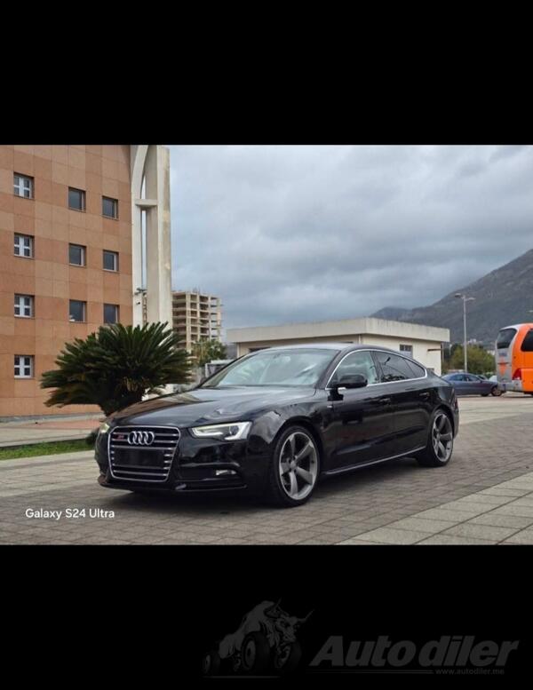 Audi - A5 - 2.0 TDI