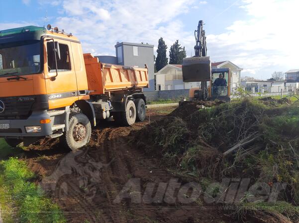 Mercedes Benz - 33 43