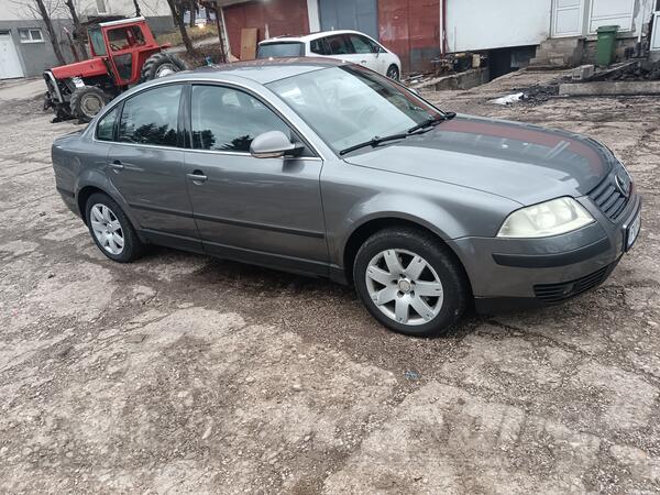 Volkswagen - Passat - 1.9 tdi