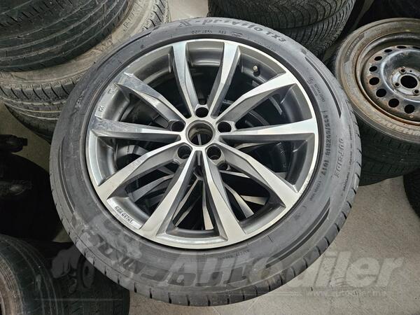 Fabričke felne i TrackMax gume