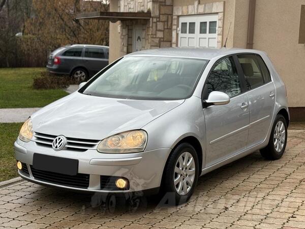 Volkswagen - Golf 5 - TDI