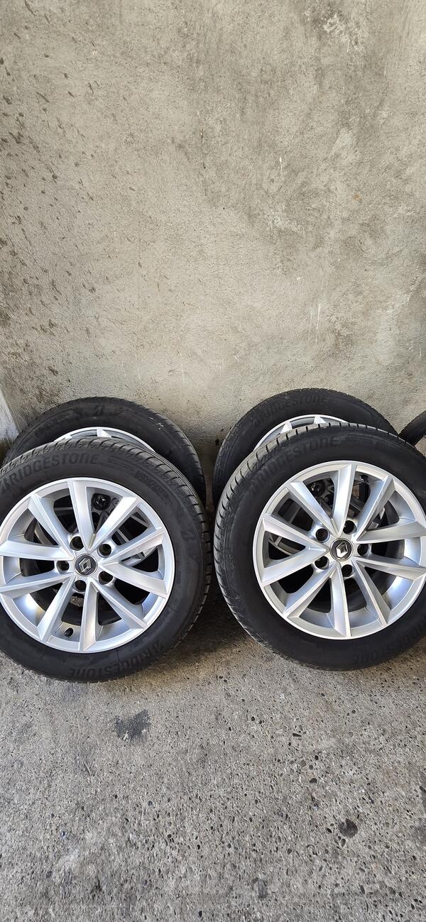 Fabričke - Reno Megan 4 - Alumin felne