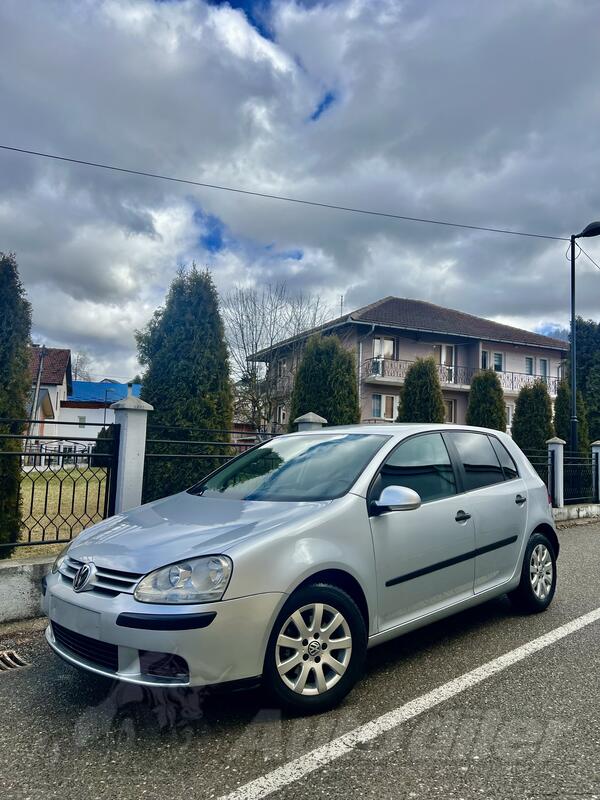 Volkswagen - Golf 5 - 1,9