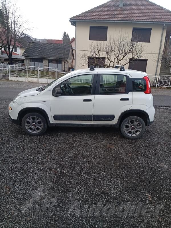 Fiat - Panda - 0.9 4x4