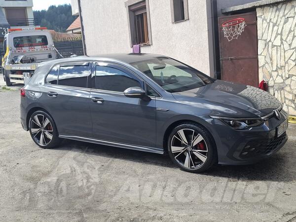 Volkswagen - Golf 8 - 2.o