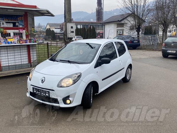 Renault - Twingo