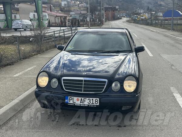 Mercedes Benz - E 200 - w210 E200 CDI