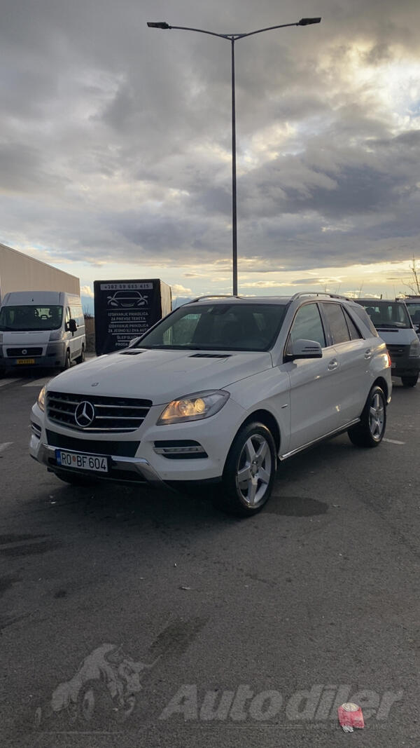 Mercedes Benz - ML 250 - Blutec 4 matic