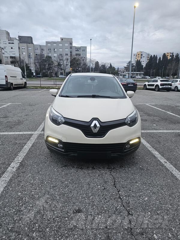 Renault - Captur - 1.5 dci 66 kw