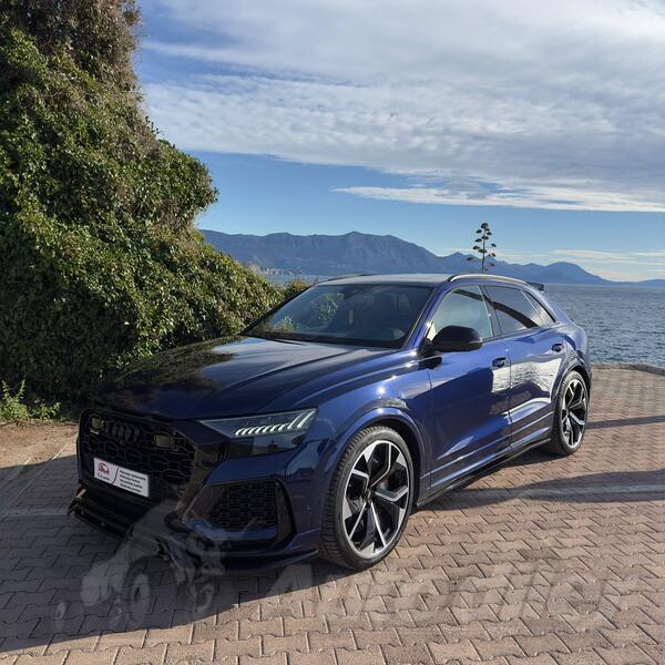 Audi - RS Q8 - 4.0 TFSI