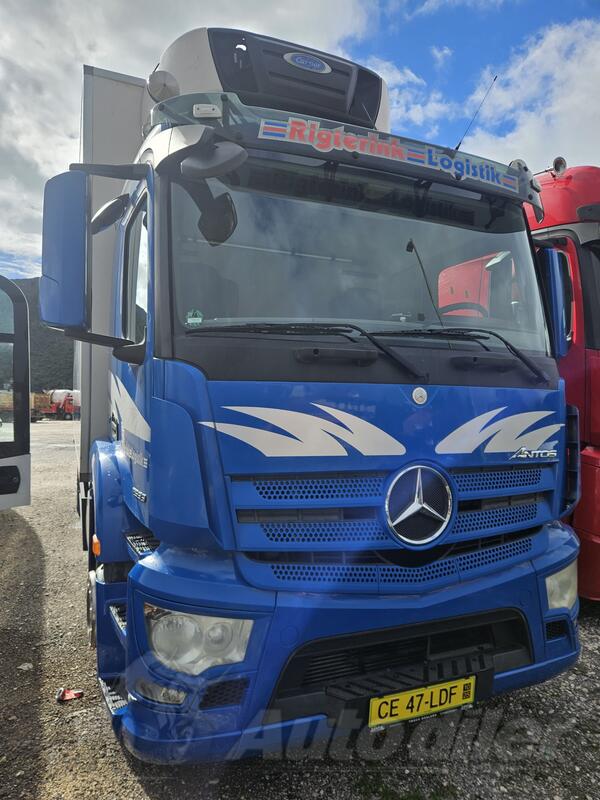Mercedes Benz - antos