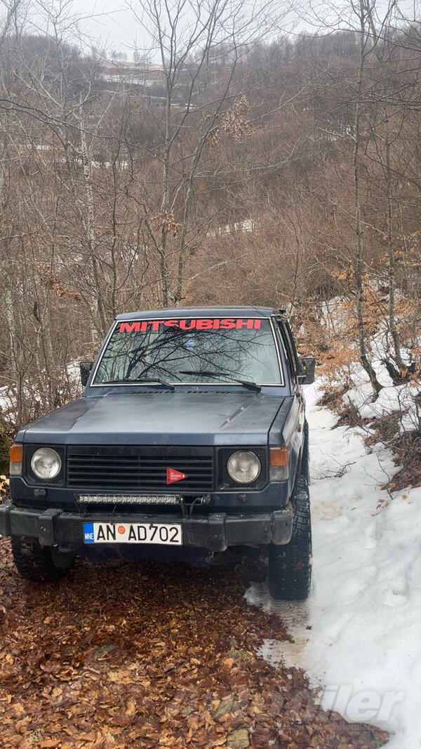Mitsubishi - Pajero - 2,5