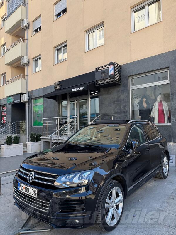 Volkswagen - Touareg - R Line