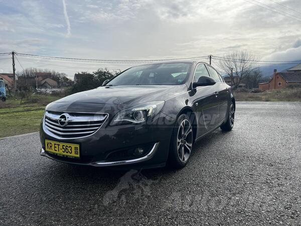 Opel - Insignia - 2.0 CDTI