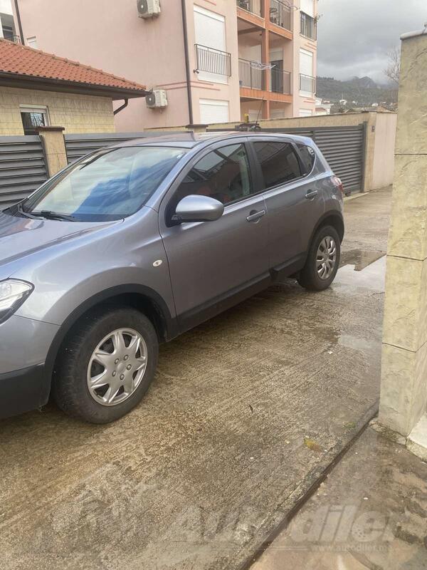 Nissan - Qashqai