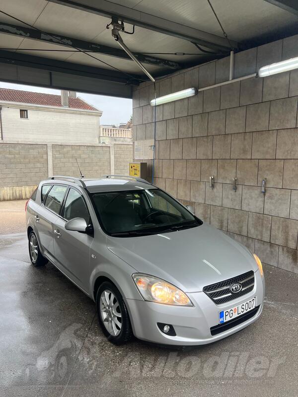 Kia - Cee`d Sportwagoon - 2.0 crdi