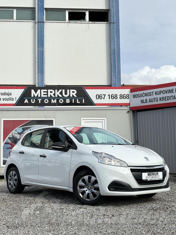 Peugeot - 208 - 1.2I
