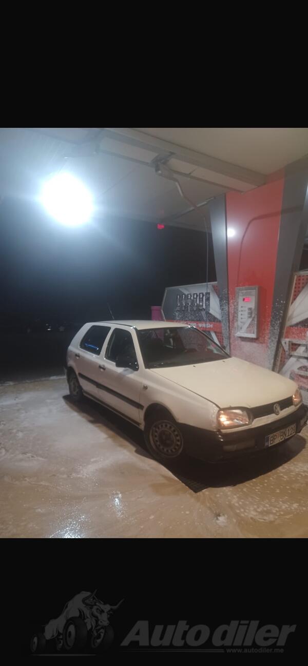 Volkswagen - Golf 3 - 1.6