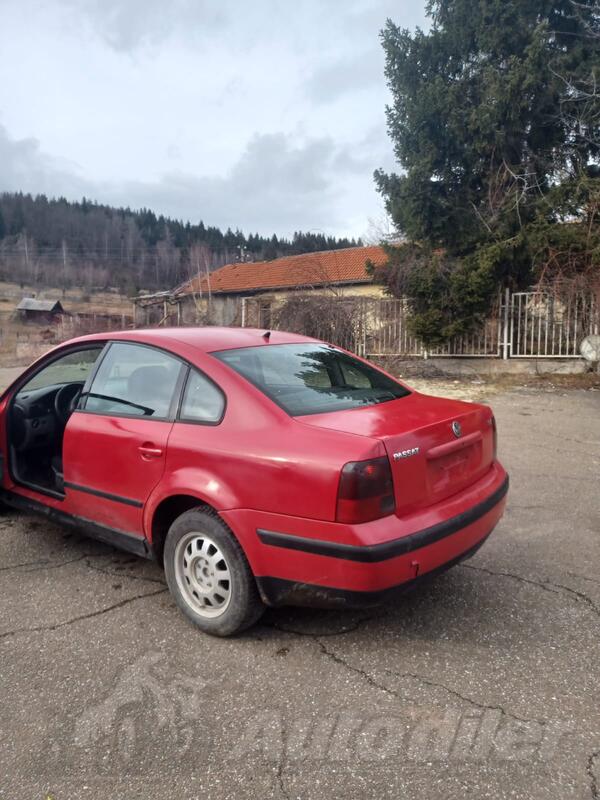 Volkswagen - Passat - 19