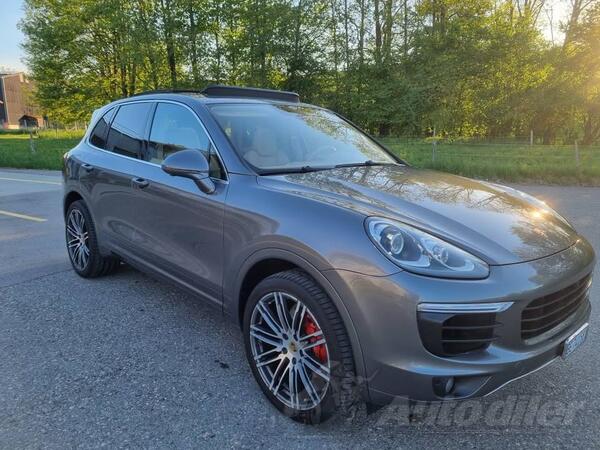 Porsche - Cayenne